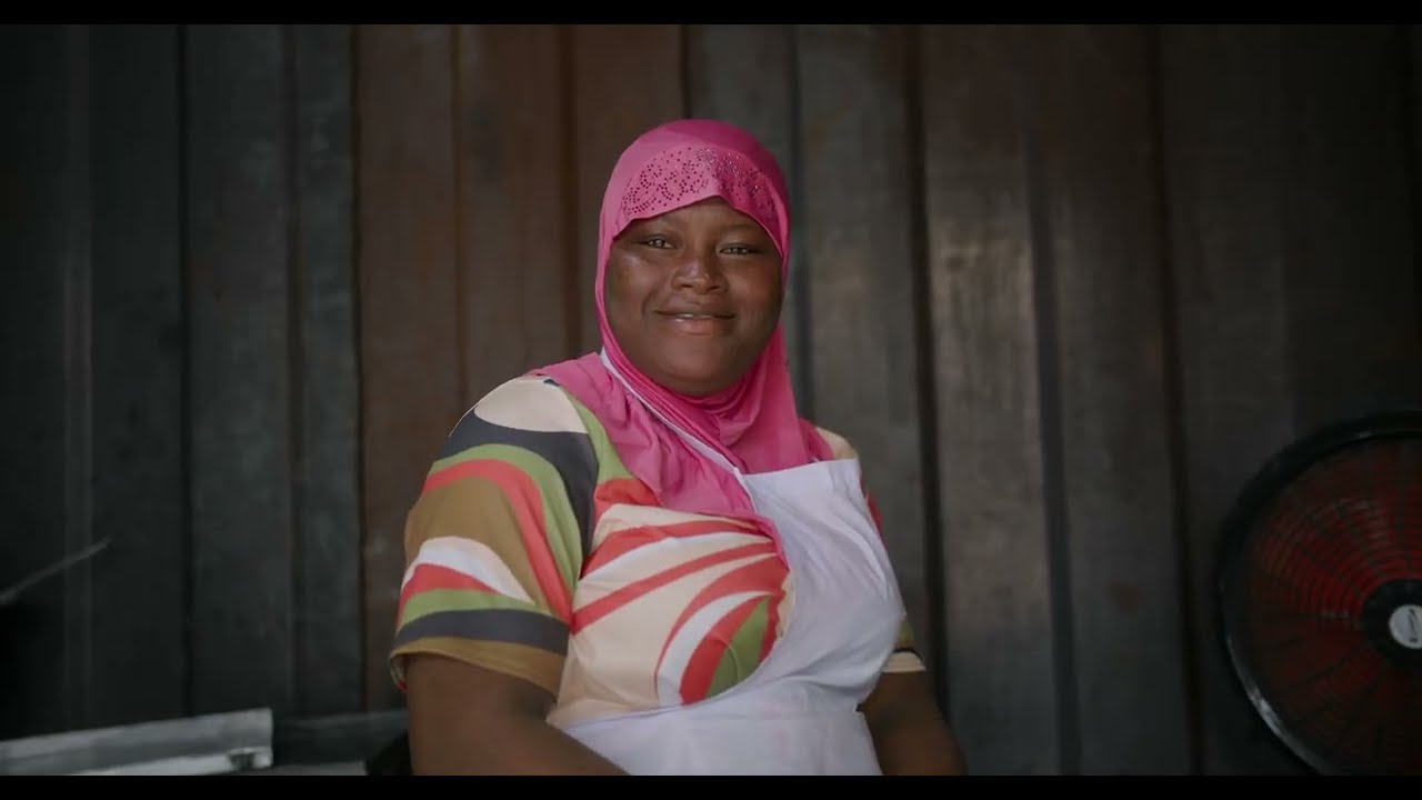 Salamatu bakt haar dromen na