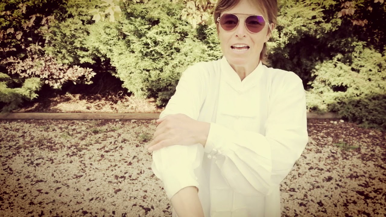 Exercice Qi Gong Délier coudes et doigts