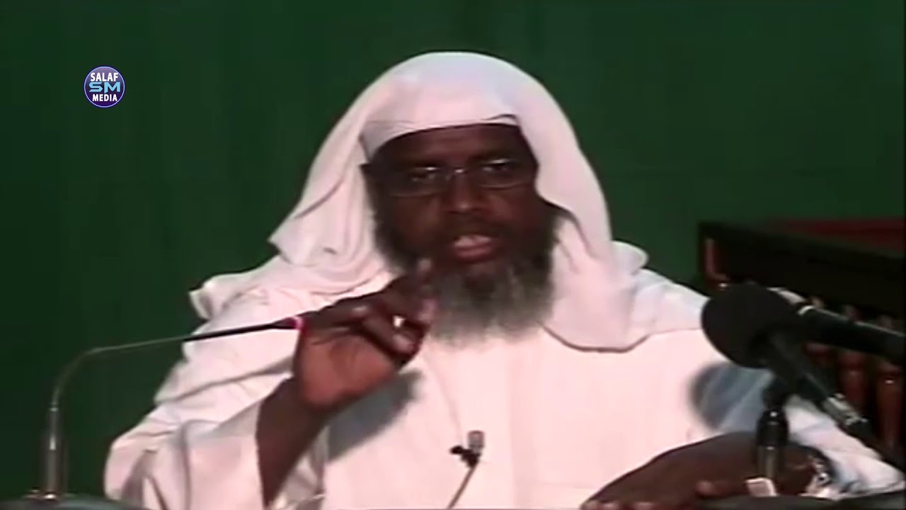 Q 3aad ┇ Islaamka oo udhexeeya laba qatarood || Sh Maxamed Cabdi Umal