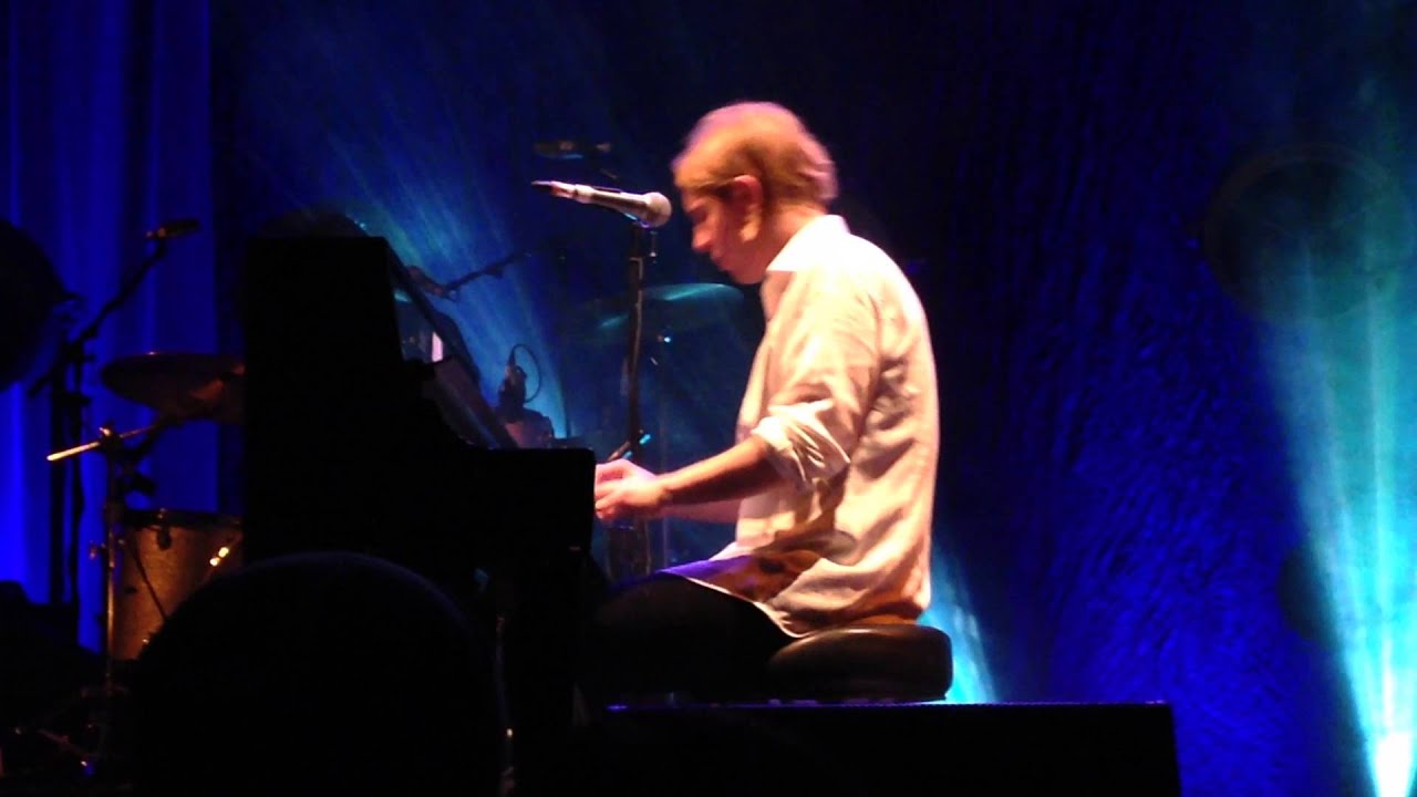 Tom Odell - Three Days Alex (New Song)