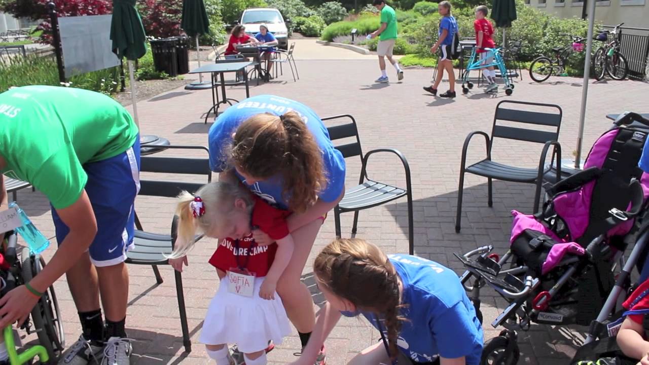 Variety Adventure Campers sing 