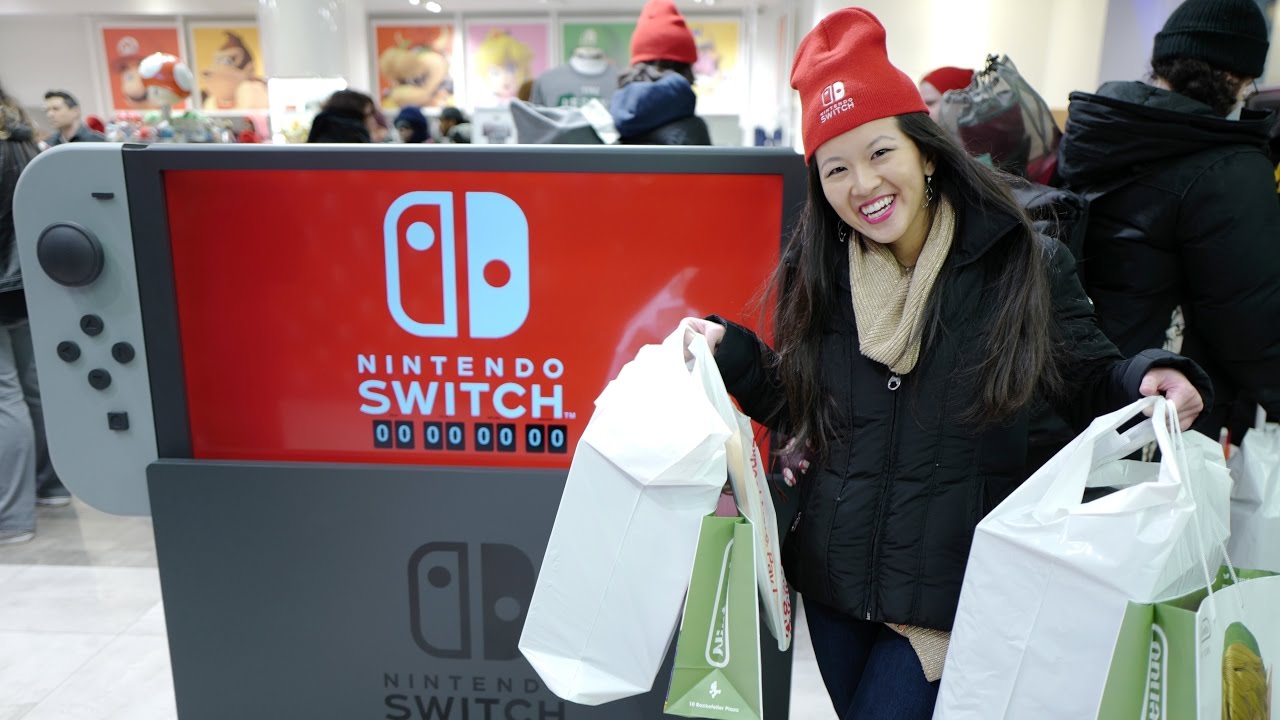 Nintendo Switch MIDNIGHT LAUNCH at Nintendo NY Store