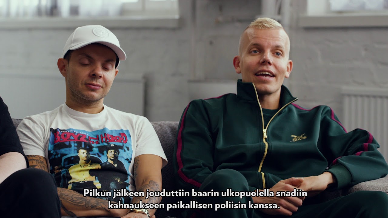 R&auml;hin&auml; Stories - R&auml;hin&auml; Live -kiertue 2005