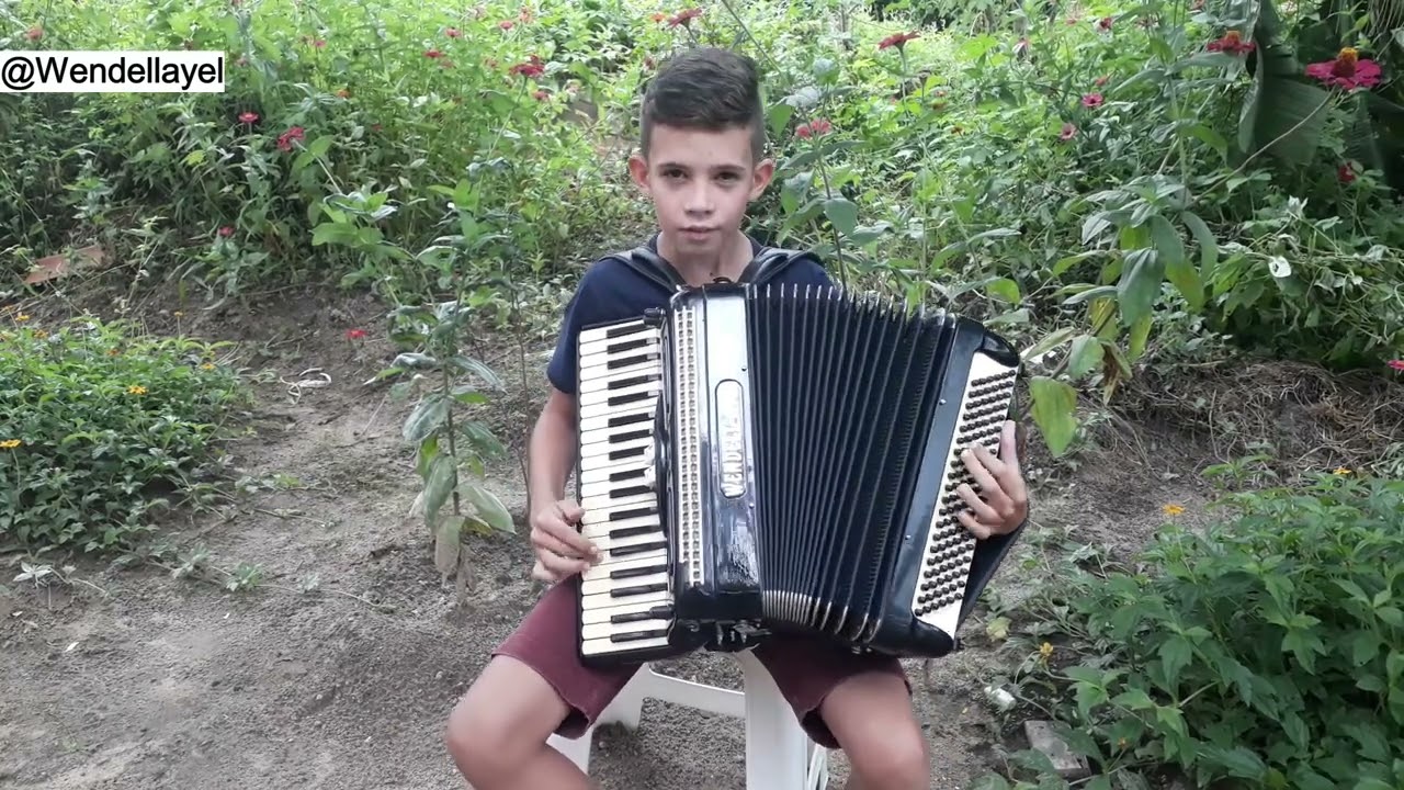 FORRÓ DE QUALIDADE, O SANFONEIRINHO WENDELL AYEL DE APENAS 10 ANOS TOCANDO ALGUNS SOLOS DE XOTE
