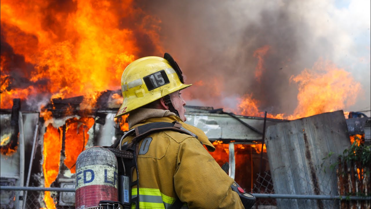 LA City + LA County Fire Battle RV & House Fire