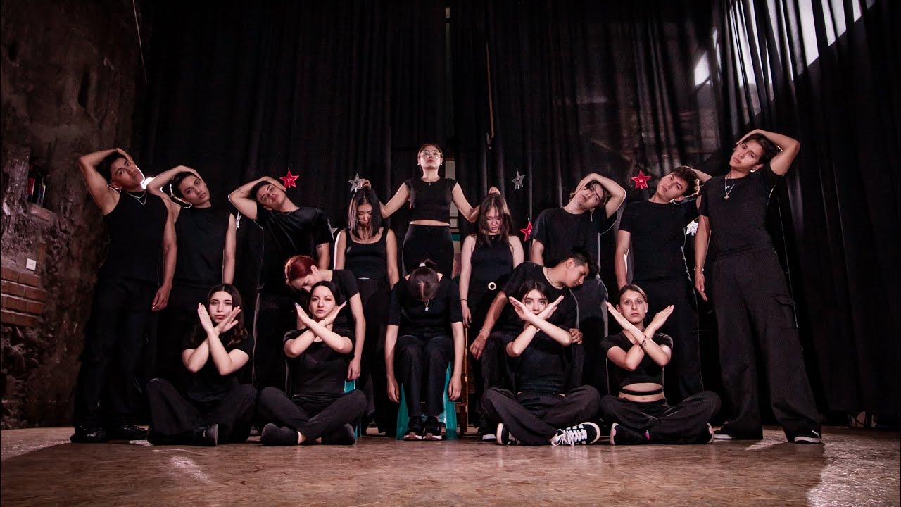 ROSALIA - BERGHAIN / COREOGRAPHY BY: ELMESTIZOO