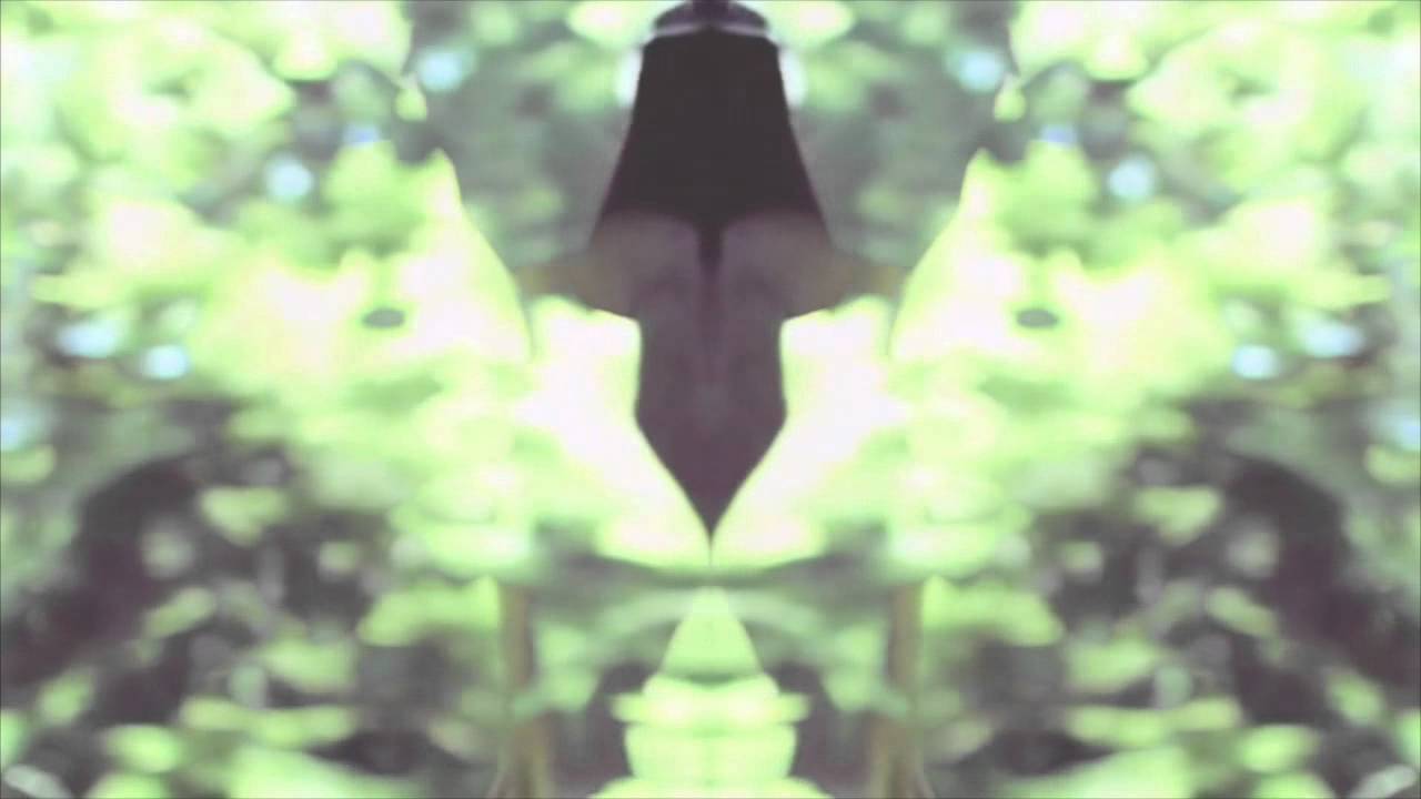 Charli XCX - Nuclear Seasons (Balam Acab Remix)