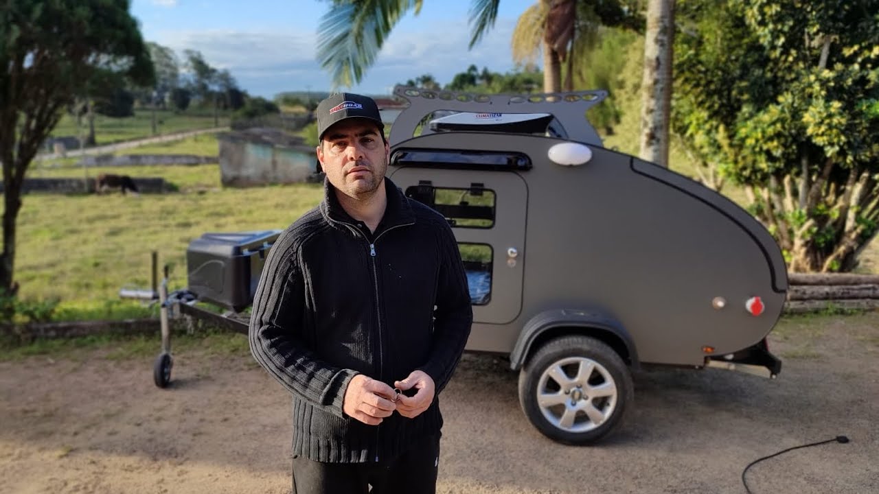 Mesa retrátil linda e prática!! Mini trailers Miniroad