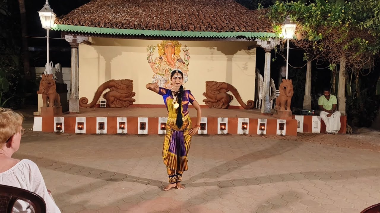 Azhagana Palani malai Aandava Song | Carnatic Dance | by Abi