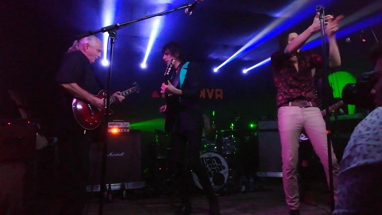 Ivan and the Parazol feat. Tátrai Tibor: A Vadászok Gyülekezője
