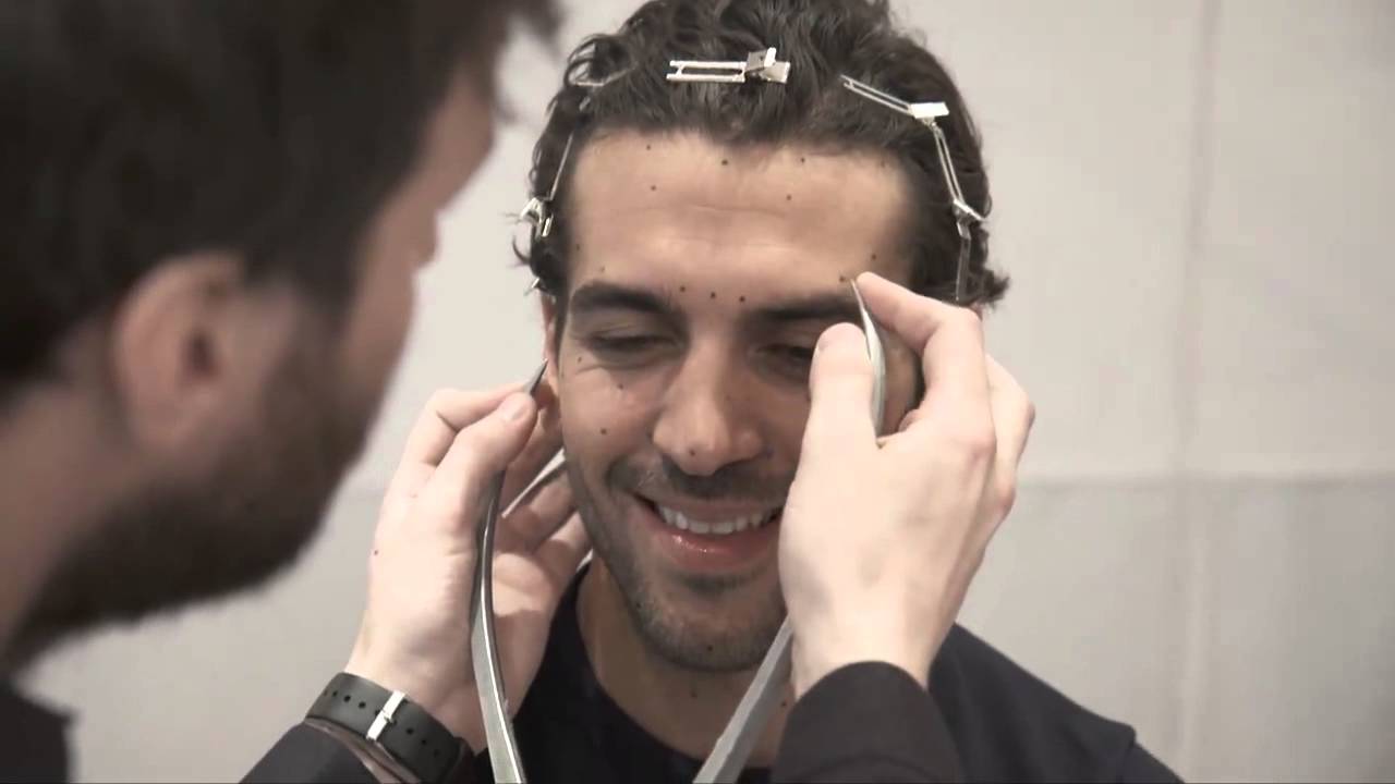 Elyas und seine Wachsfigur #2 | Elyas M'Barek