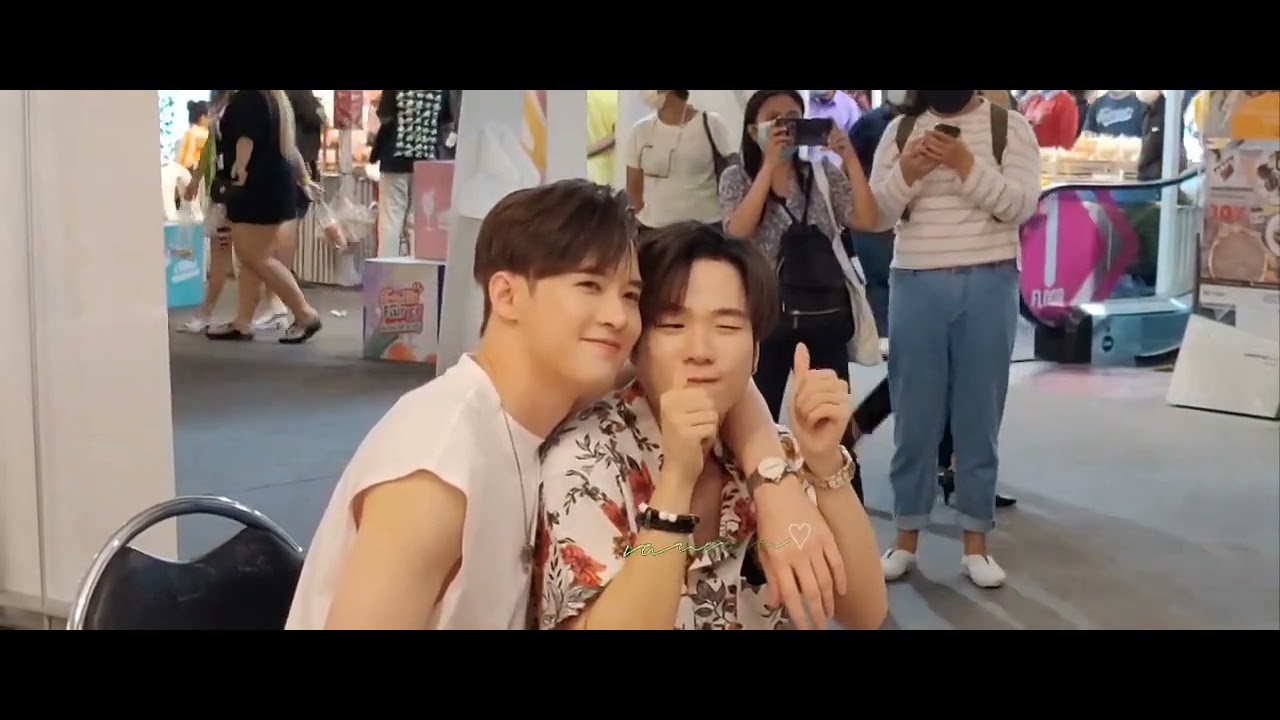 20220808#billyseng#ลิ้นติดโปรแฟร์ '65 #Fair'65 #warofytheseries Buying juice for fans, nice guy