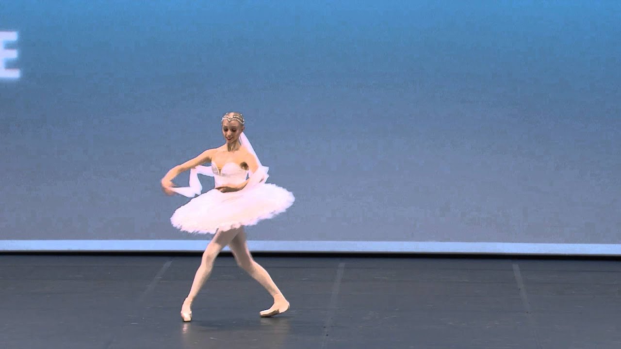 Emily Bray - 2016 Prix de Lausanne selections - classical variation