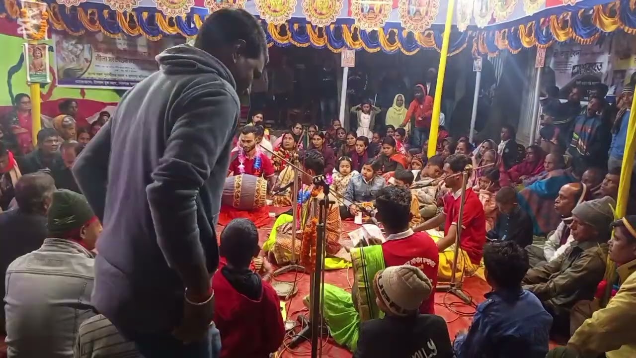 অসাধারন ভাবে গুরুবন্ধনা পরিবেশনা করলেন কীর্তনীয়া শ্রীযুক্ত রাহুল বৈদ্য..❤️🙏