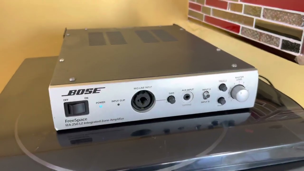 Amplificador de zona (para pequeños bares o restaurantes) Bose IZA 250-LZ