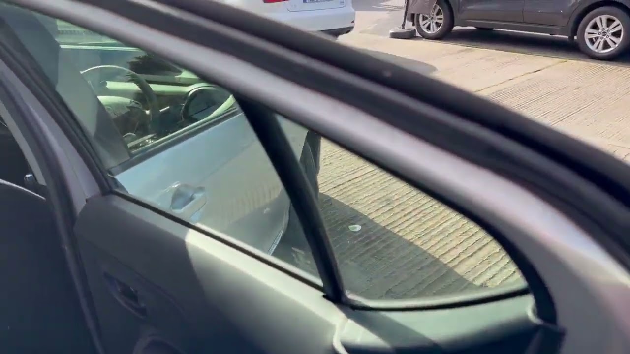 2022 TOYOTA AQUA 1.5 HYBRID AUTO