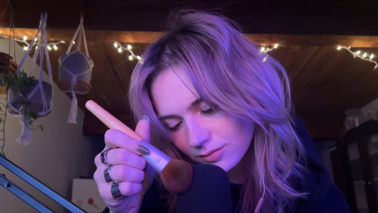 ASMR | Sleepy Mic Brushing (soft spoken/minimal talking)