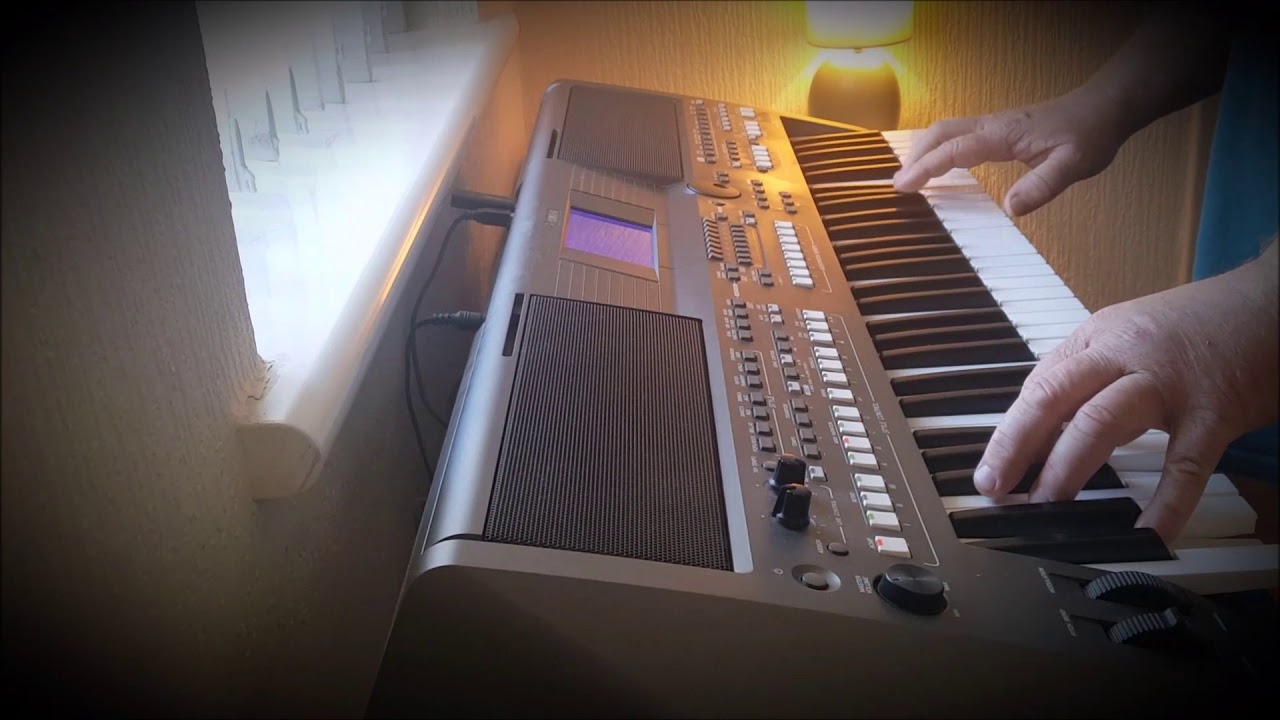 Love System Wspomnień Czar Cover Yamaha Psr S670