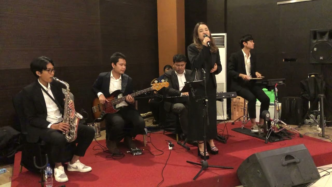 Indonesia Jaya - Harvei Malaiholo | Cover by Simfoni Entertainment