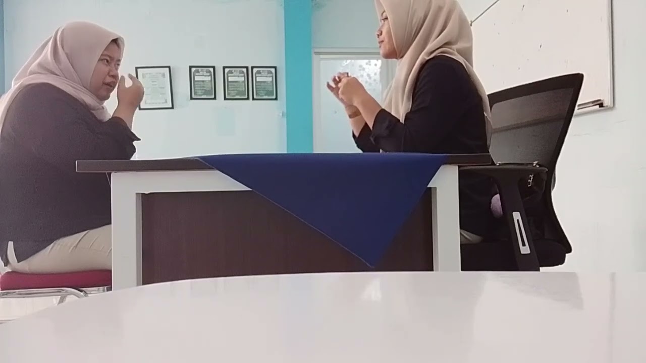 Video Tugas KIE menentukan masa subur dengan metode lendir serviks. 