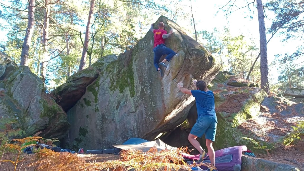 Fontainebleau Bouldering | Phone Bangers!
