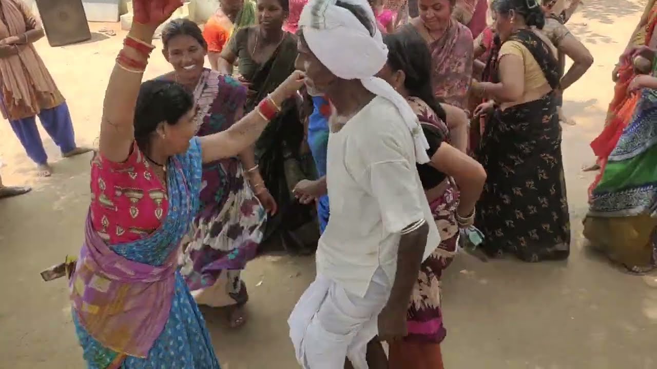 Banjara Women's  holi festival Dance peddathanda 2022 @NareshCreations9