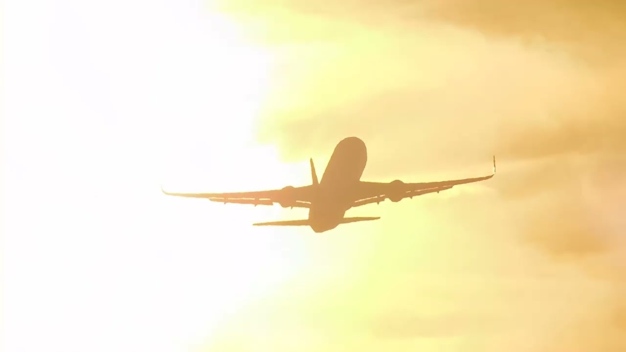 Delta 767 takes off into the sunset