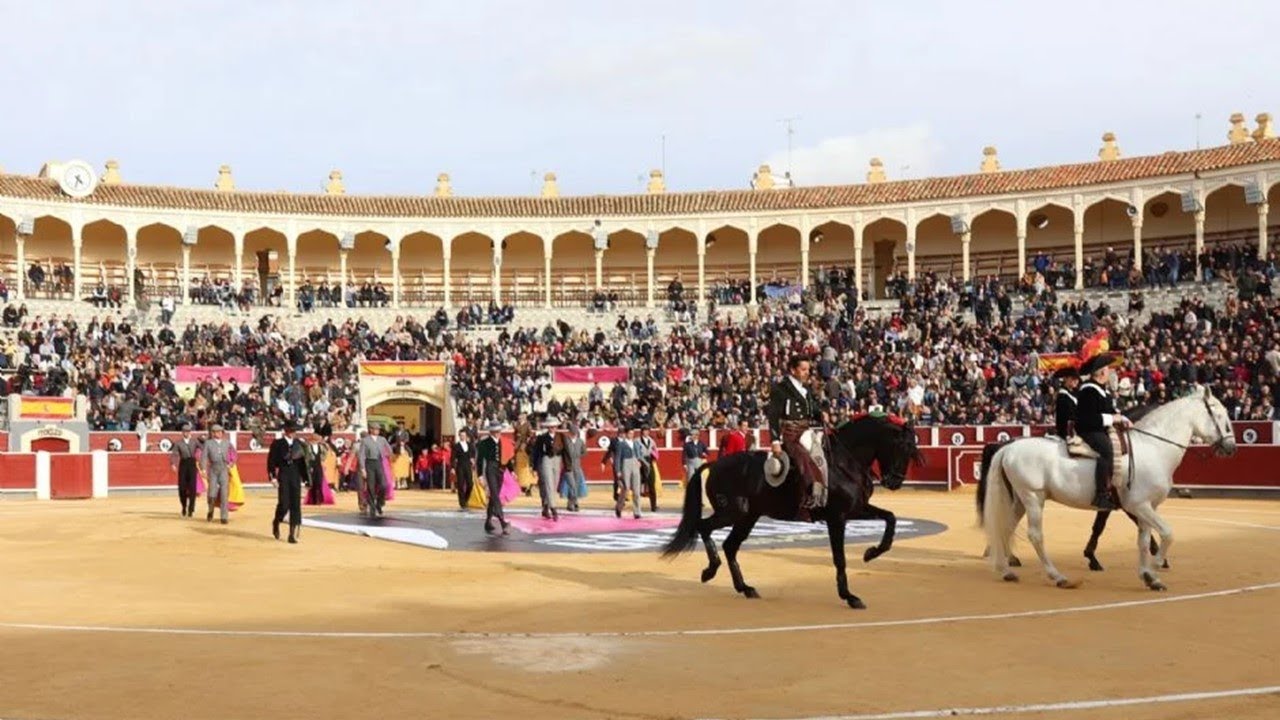 ALBACETE 2025 -Festival solidario | Paseíllo de toreros y novilleros en Festival 