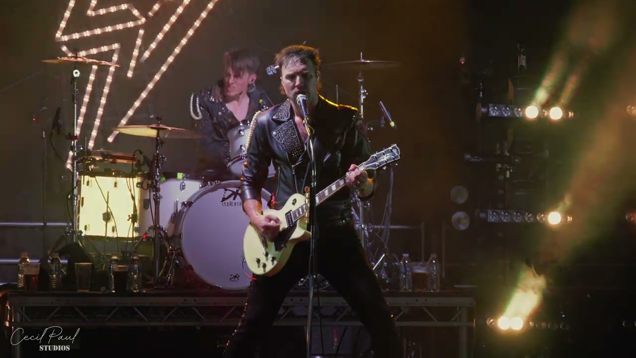 Royal Republic - Fireman & Dancer - Call Of The Wild Festival 2025