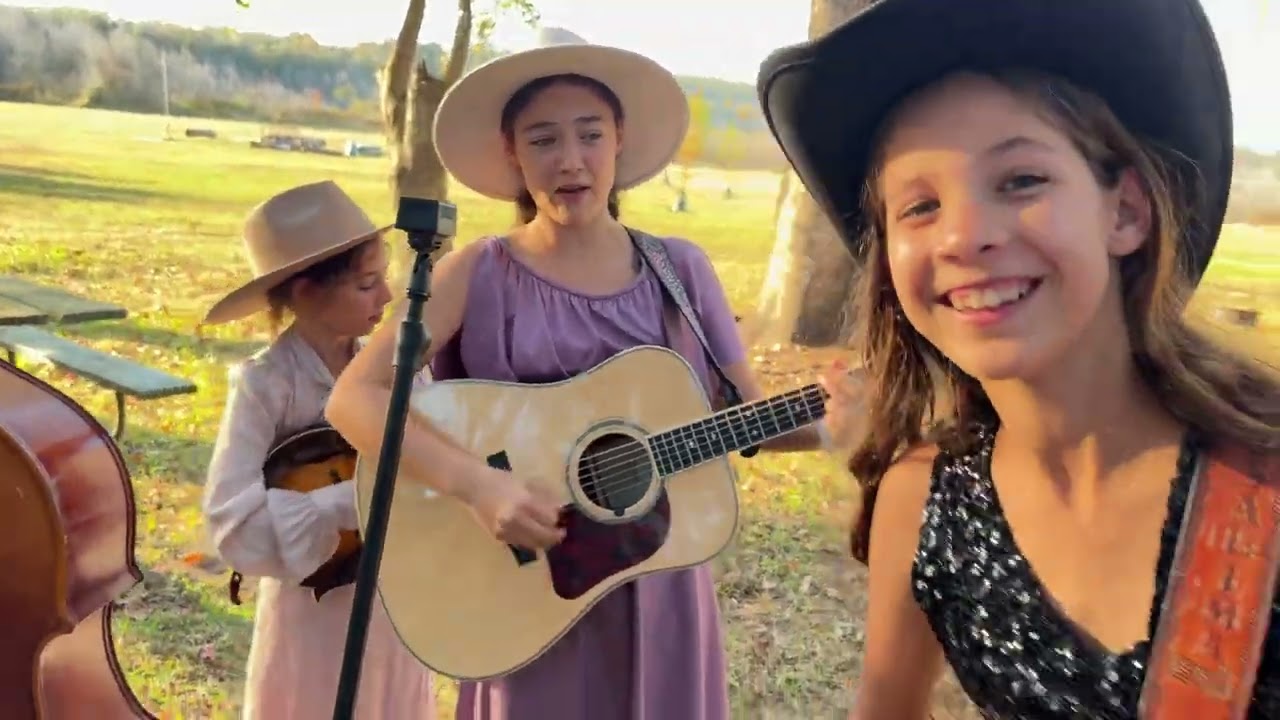 Rocky Top // The Alaskan Sunnyside Sisters 