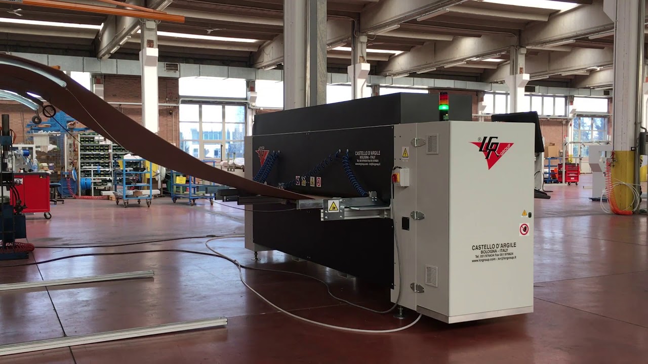 Nika Utilaje | Masina pentru format cutii de carton | LCR Group Vision 2800 Automatic