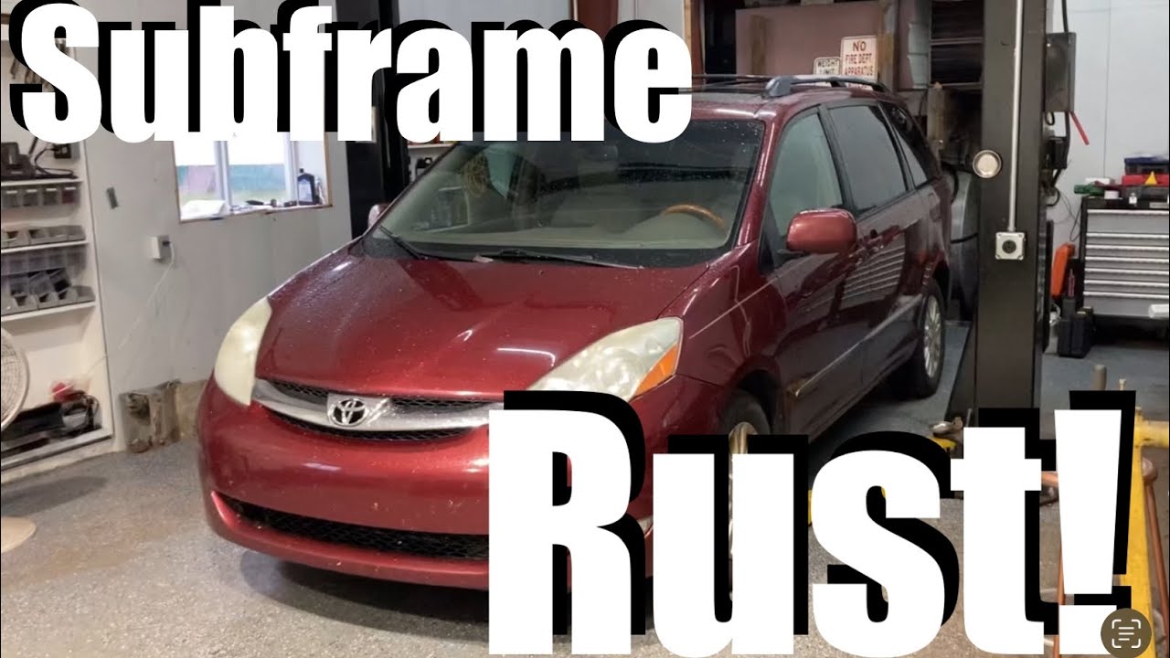Toyota Sienna — замена ржавого подрамника 2004-2010