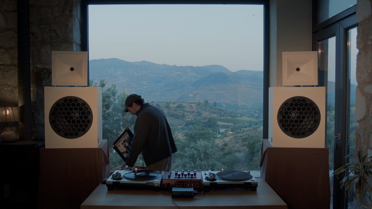 Transmigration: Music in Transit (1968&ndash;1975) with Eren Eren