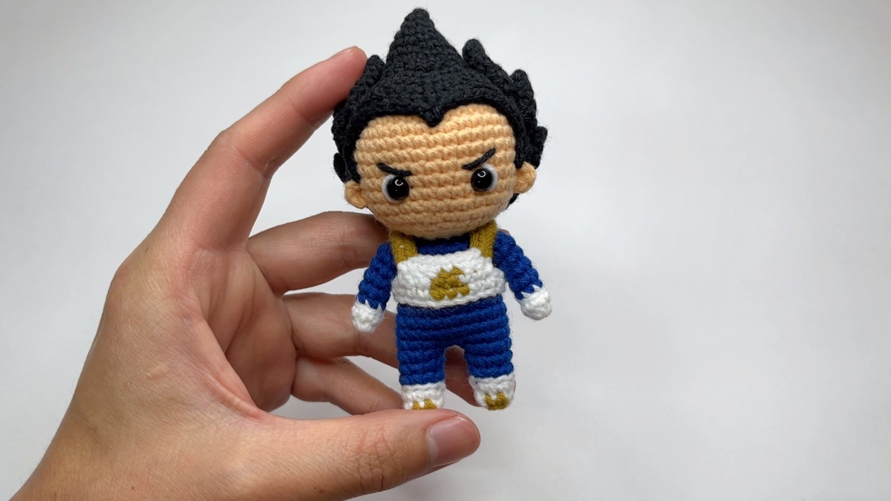 VEGETA DAIMA - teje una segunda versi&oacute;n del traje de Vegeta (tutorial patron gratuito)
