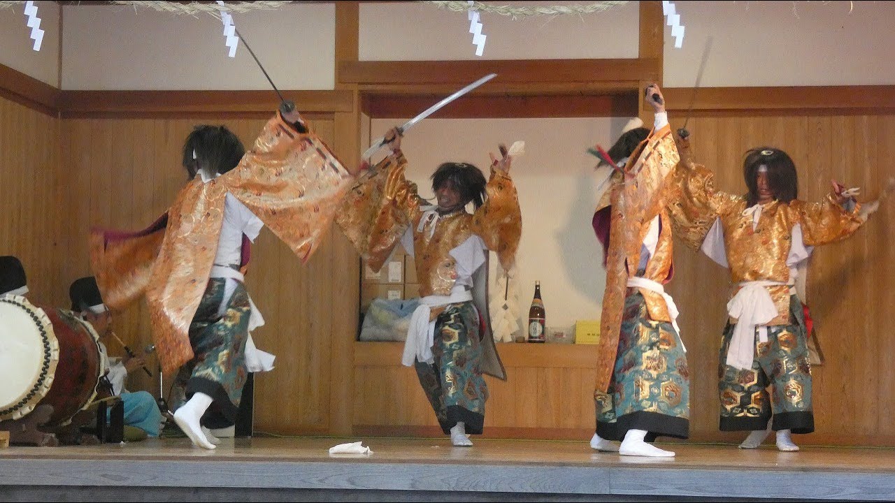 令和５年秋　鷹松神社ふるさと祭り　庄内神楽・雲取神楽社『貴見城』