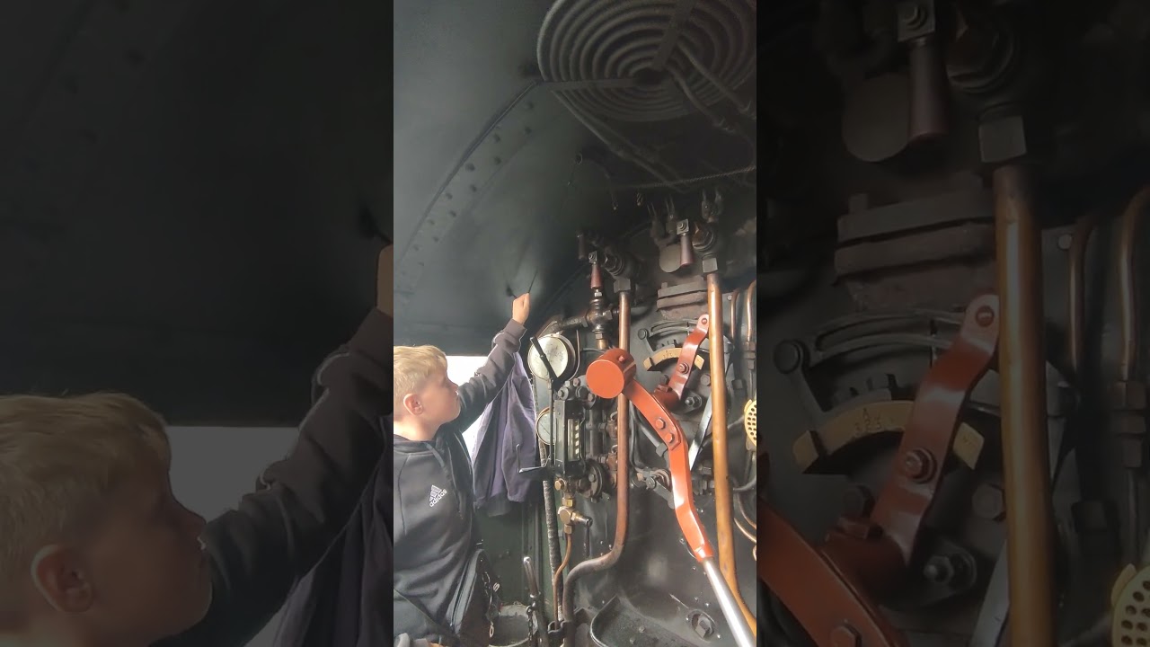 My mate doing a whistle on 7812 "Erlestoke Manor