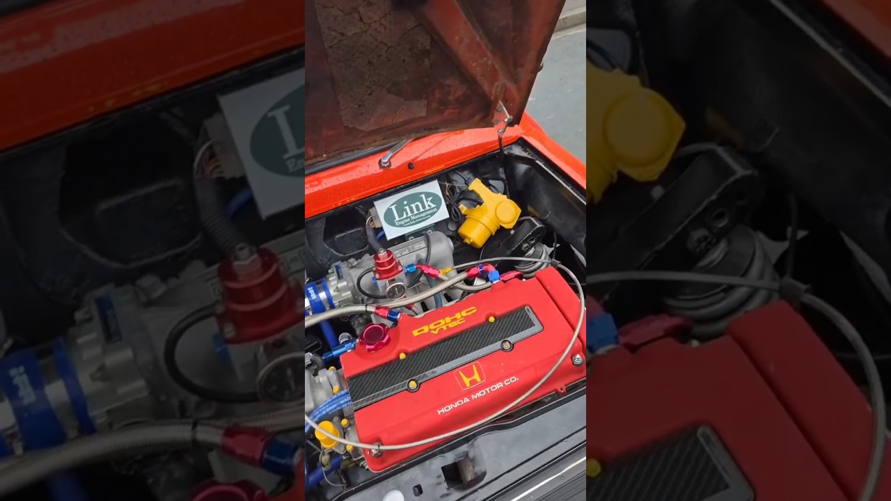 Classic Mini + Honda Engine = Sleeper. #mini #Honda #vtec #cars #vtecmini #minicooper #classicmini