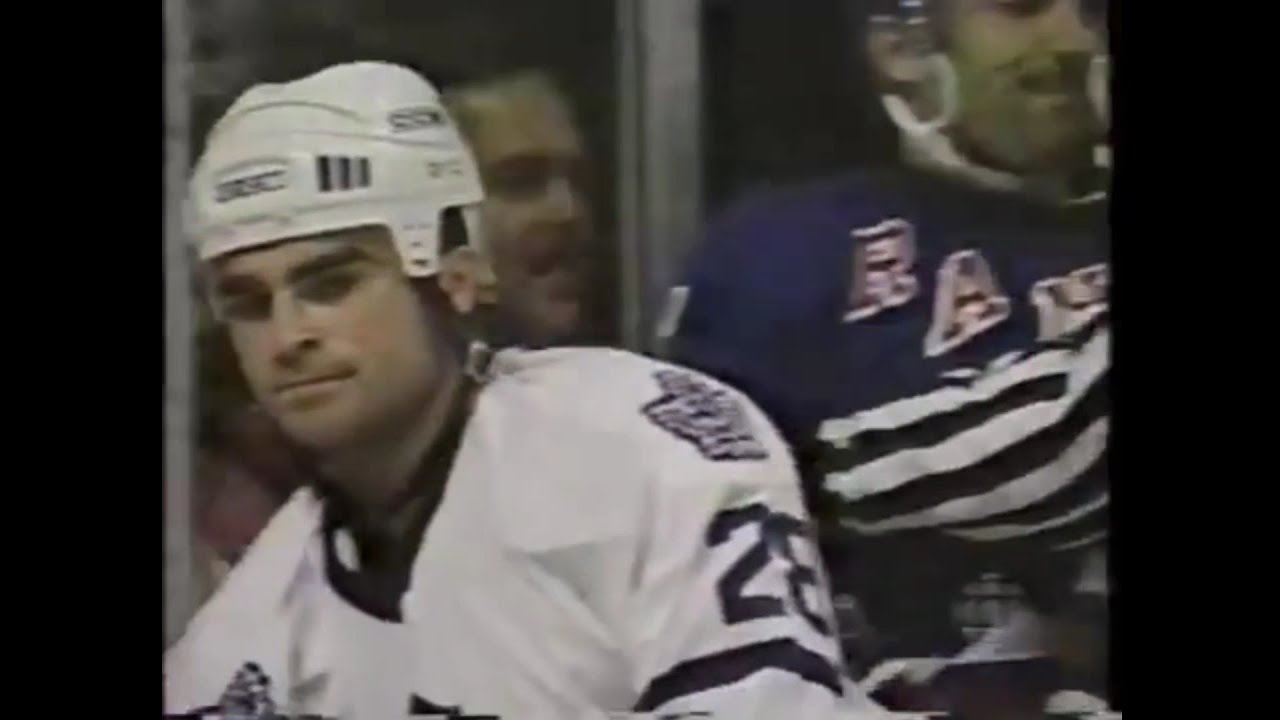 Rangers - Maple Leafs rough stuff 10/14/95. Domi KO's Ulf
