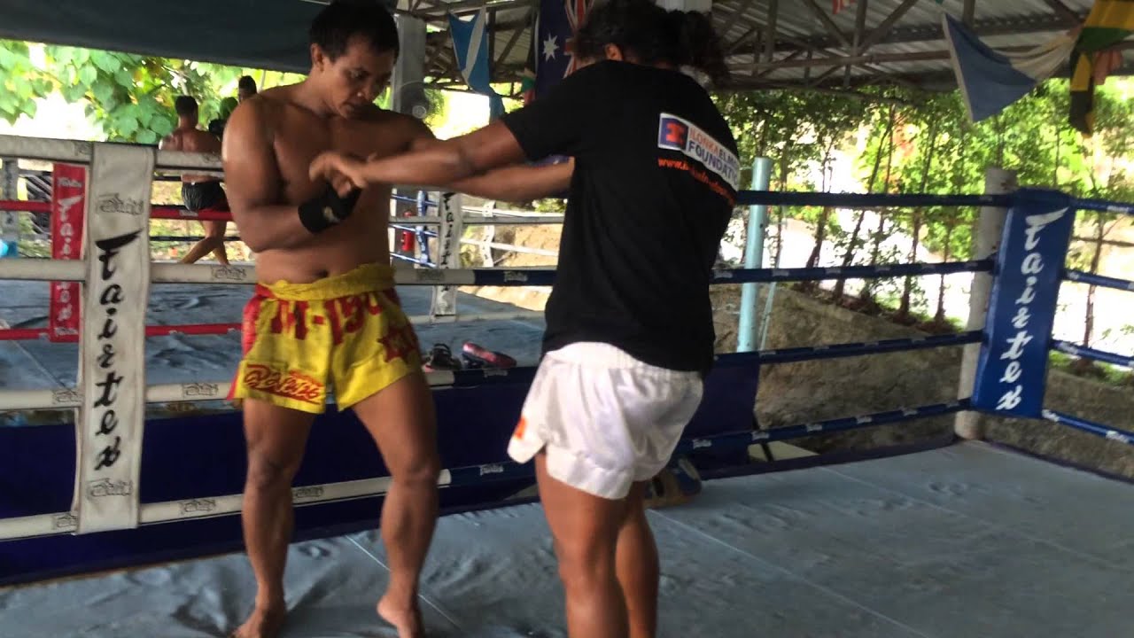 Sparring and Training in Thailand 2014 Ilonka 
