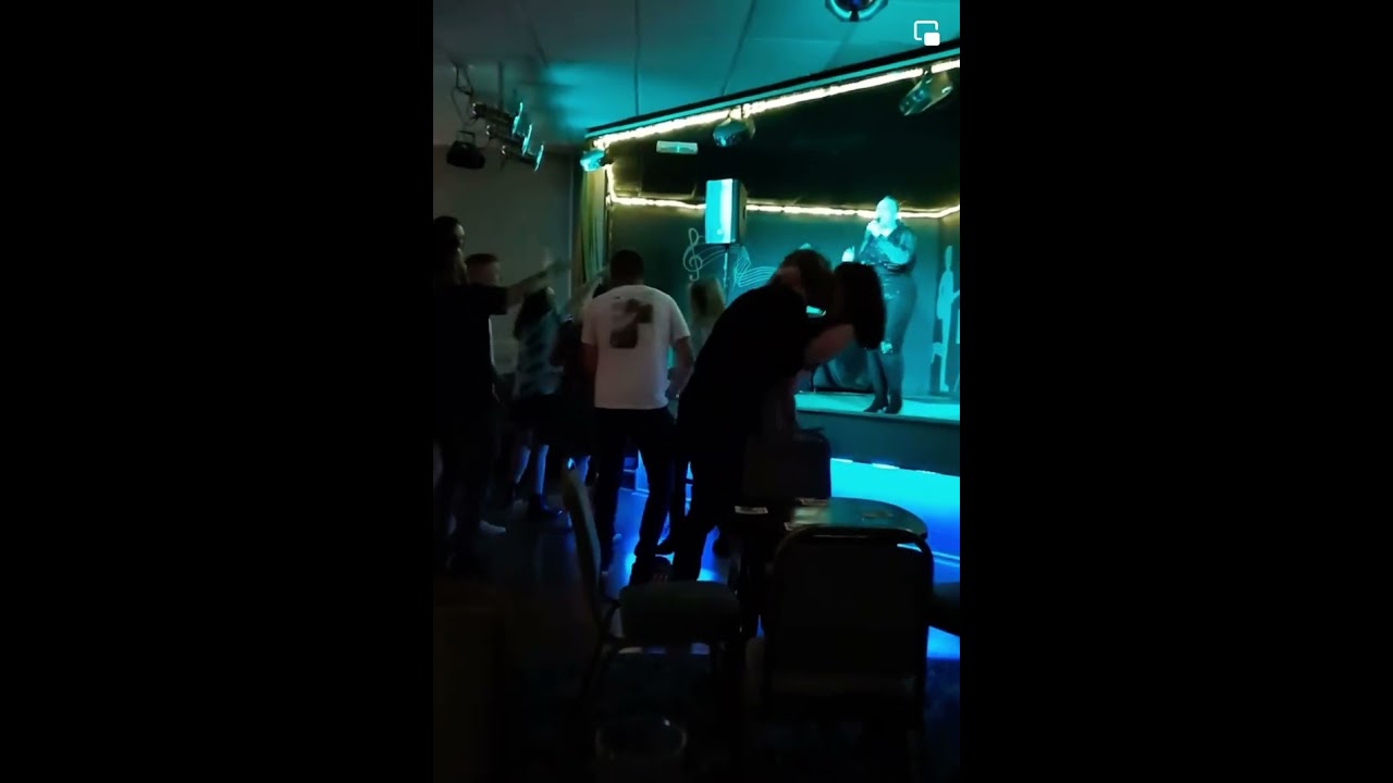 Blame it on the boogie (Idle Working Mens Club)