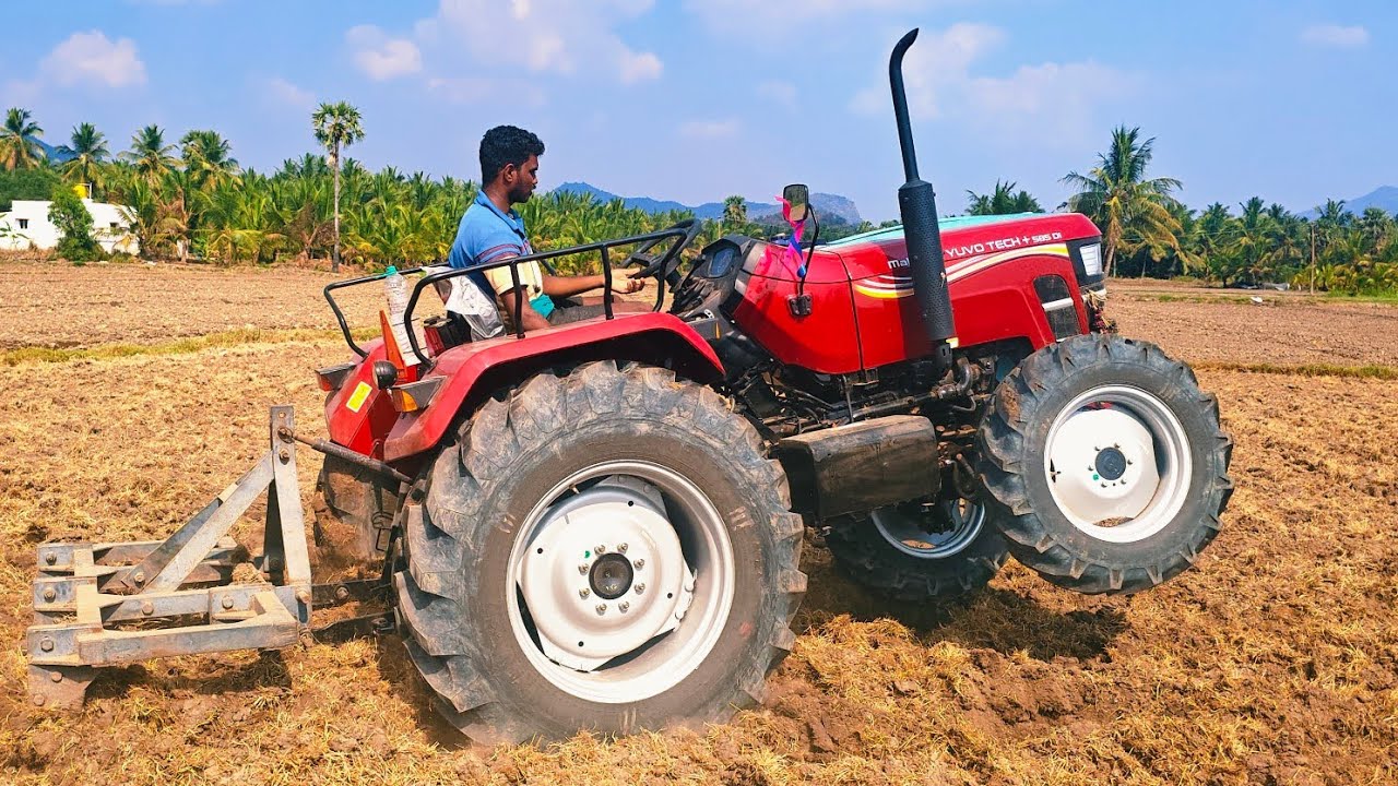 Mahindra yuvo tech Plus 585 4wd shuttle gear tractor goes to 5 point cultivator performance in land 