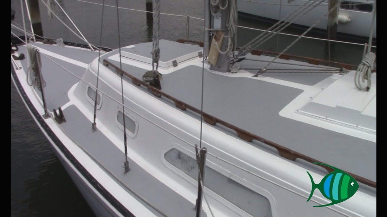 Painting Boat Topsides, Deck, and Cabin with Pettit Paint