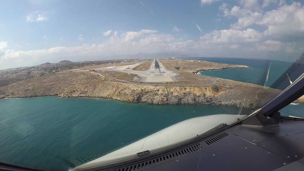 Heraklion, Crete Island: Approach along the beaches and landing on runway 27. HER/LGIR. Cockpit view