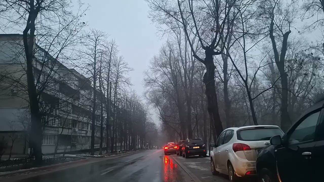 Параллельная парковка — обязательный элемент экзамена.