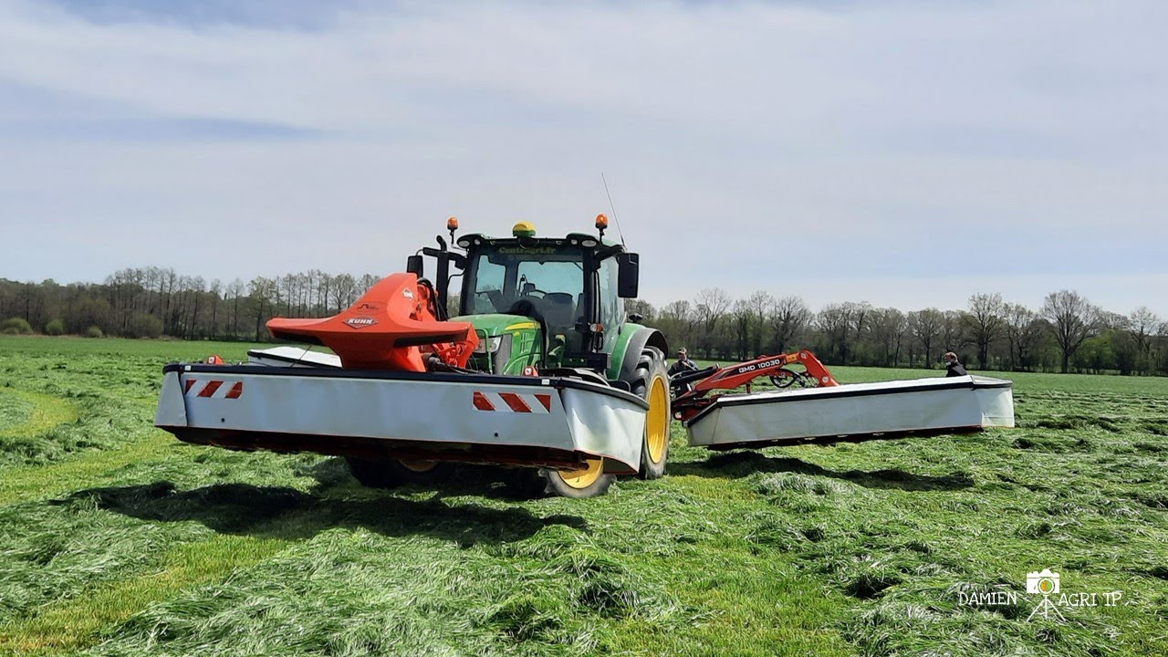 Fauchage / John deere 6130 R & faucheuse kuhn GMD 10030/ ETA Van lersel frères