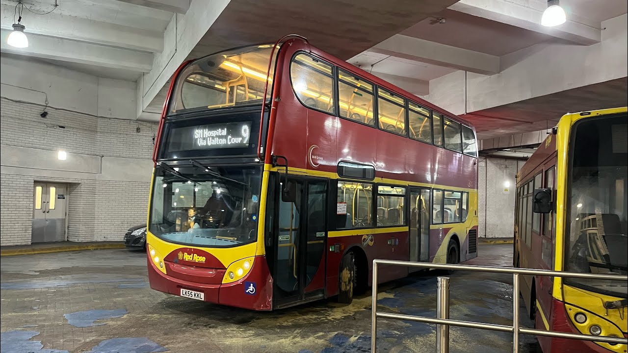 A ride  on Red Rose 46 (LK55 KKL)