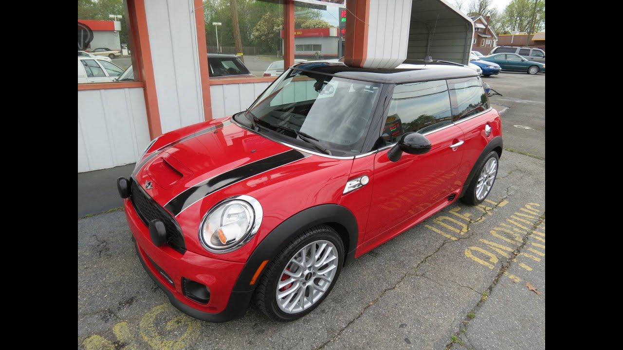 2009 Mini Cooper John Cooper Works Start Up, Exhaust, Test Drive, and In Depth Review