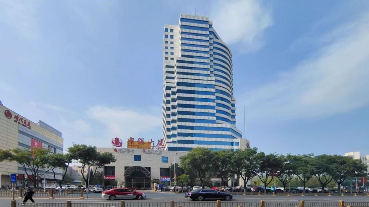 Baoding Zhong Yin Hotel | Baoding, China | Hotel Review ⭐