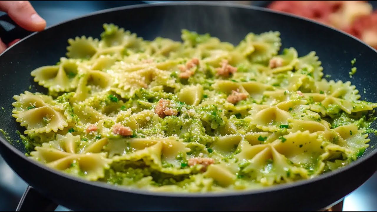 Невероятно вкусный рецепт пасты, который вам нужно попробовать! Готово за считанные минуты!