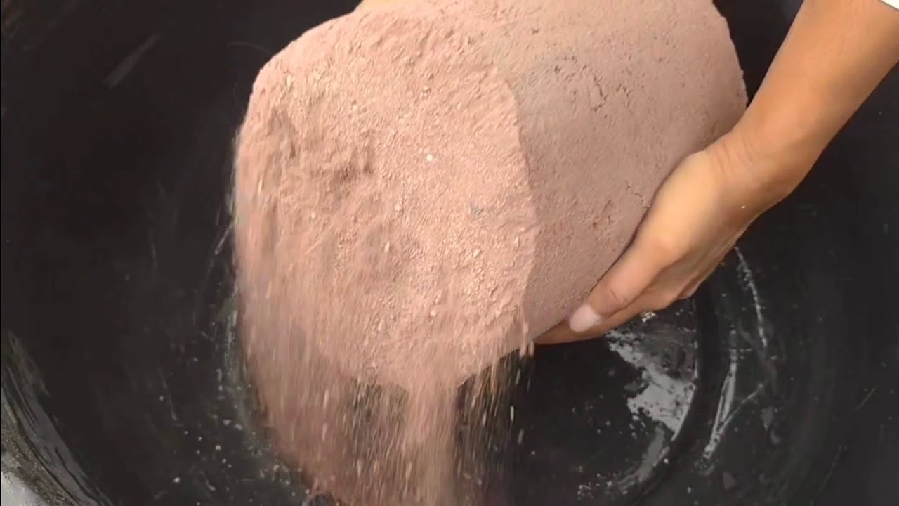 Huge buckets of red dirt dry water 💦 crumbling satisfying asmr